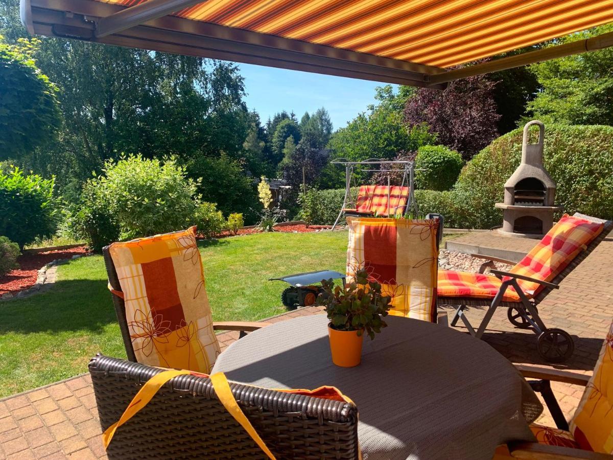 Ferienwohnung Rennsteigblick Suhl Exterior foto